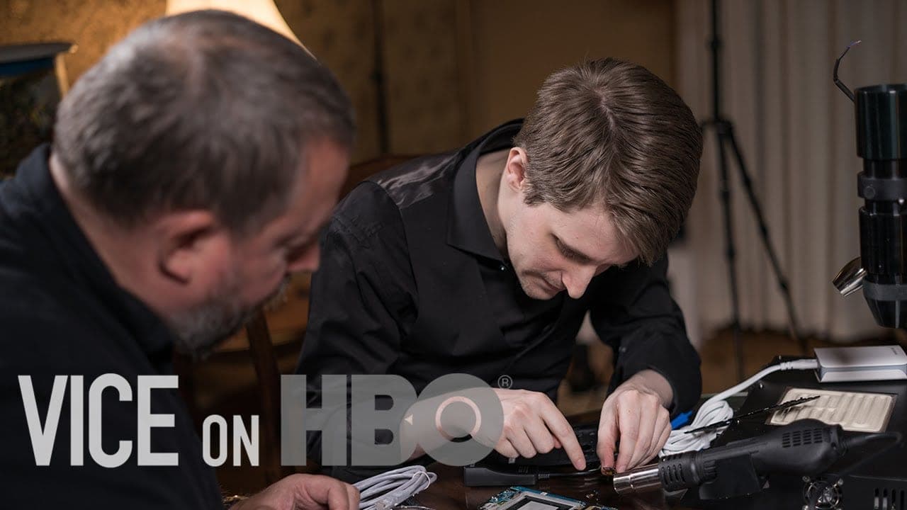 'Stato della Sorveglianza' con Edward Snowden e Shane Smith (EPISODIO COMPLETO)