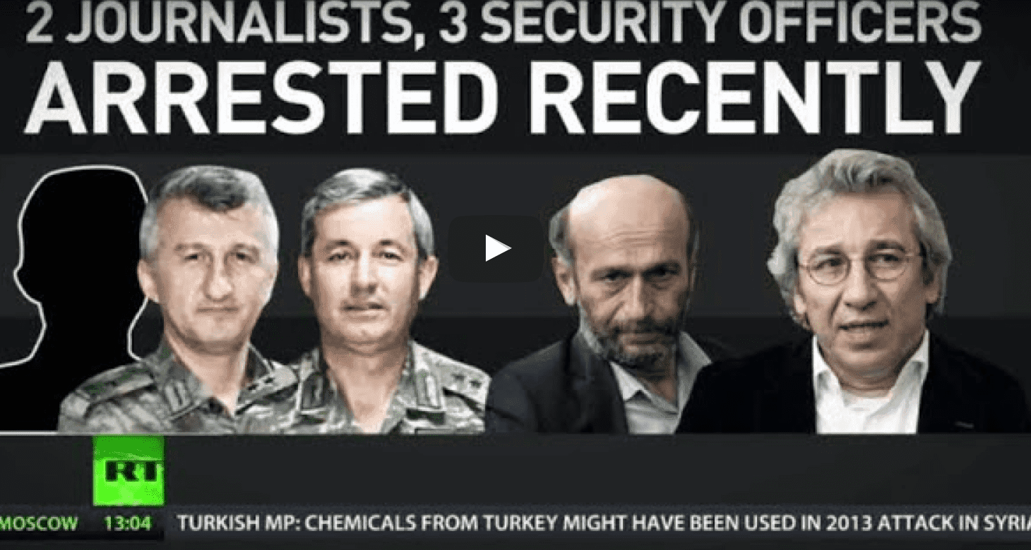 Türkische Journalisten drohen 45 Jahre Haft wegen Behauptungen, Ankara habe Dschihadisten Waffen geliefert